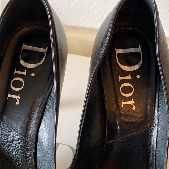 Shoes - Picture 3 of 5